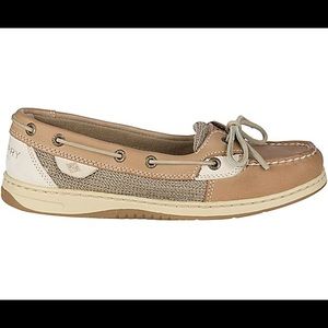 Angelfish Linen/Oat Sperrys